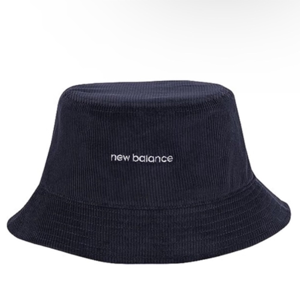 NEW BALANCE Corduroy Bucket Hat - Black